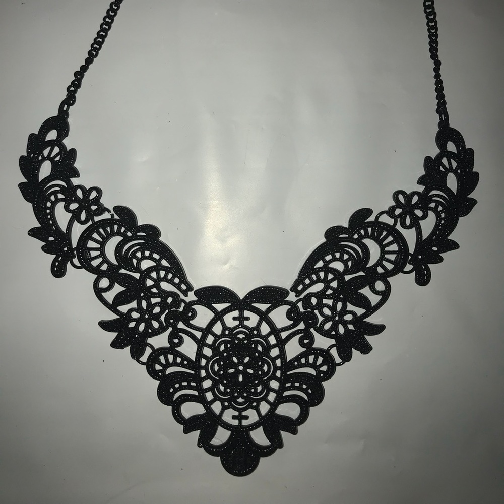 Black Floral Design Metal Flat Necklace